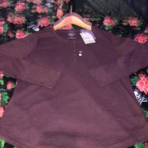 G.H.Bass & co. Long sleeve top.